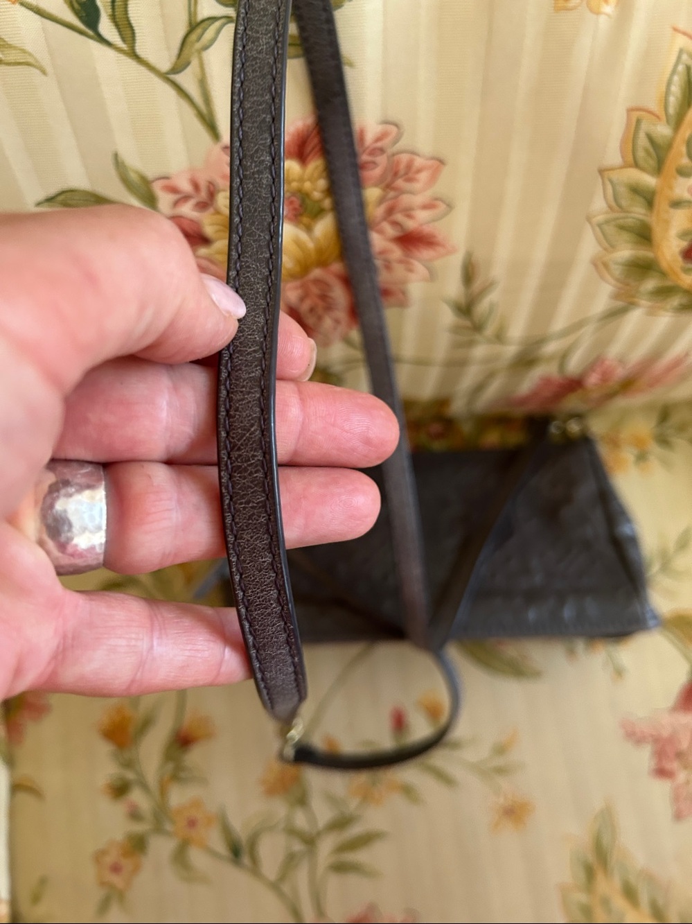 HOBO International Cadence Leather Crossbody/Wristlet - Picture 10 of 10
